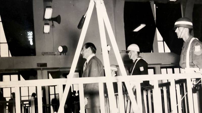 Demokrasi tarihimizde kara leke 27 Mayıs.