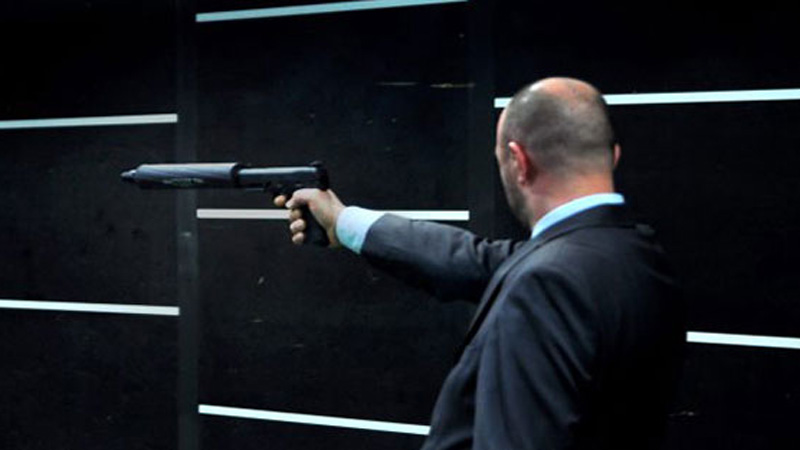 Geri tepmeyi önleyen silah aparatı geliştirdi