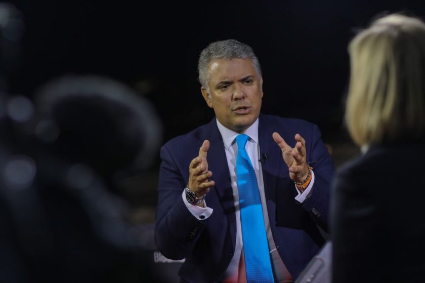 Kolombiya Pesosu, Maliye Bakanının İstifa Ettiği Raporlara Düştü 