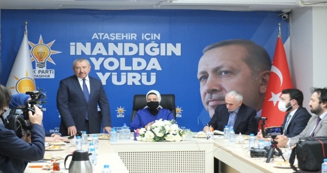 AK Parti Ataşehir İlçe Başkanlığı’nda Basınla İletişim Sorunu Gündemde