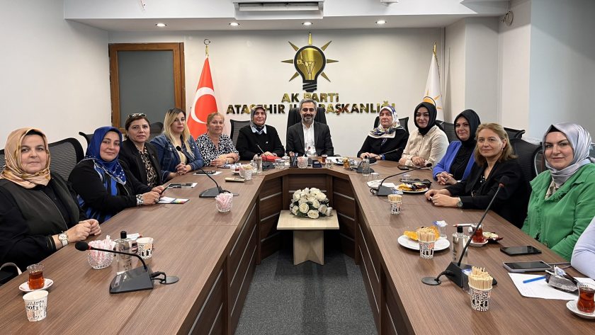 AK Parti Ataşehir İlçe Başkanlığı’nda Basınla İletişim Sorunu Gündemde