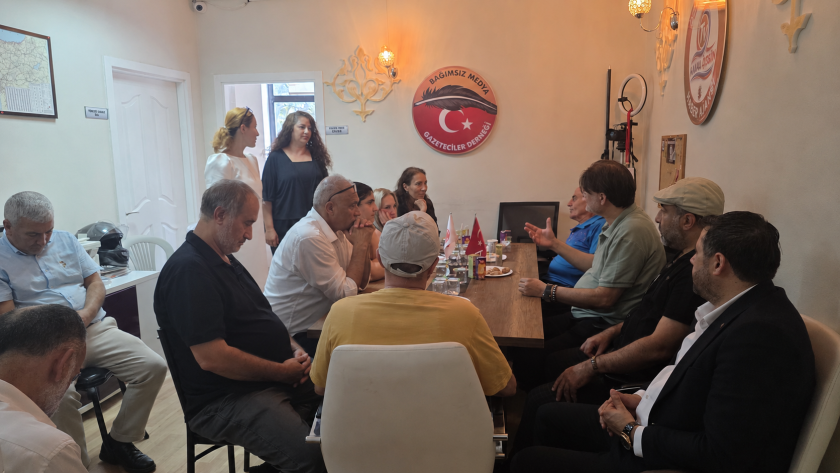 Bağımsız Medya Gazeteciler Derneği Başkanı Aydın Özgün Güven Tazeledi.
